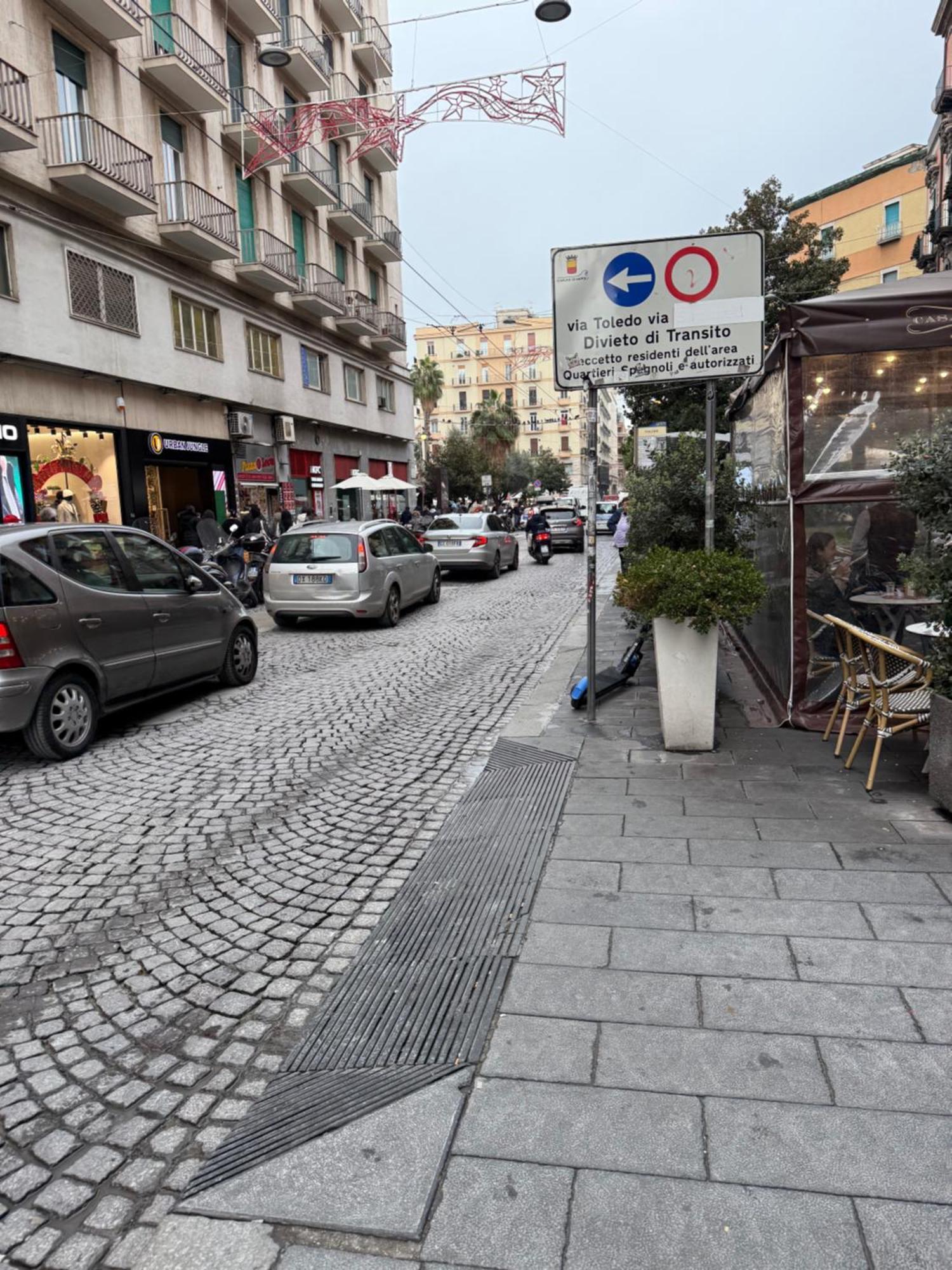 Maison Toledo 376 Guest house Naples